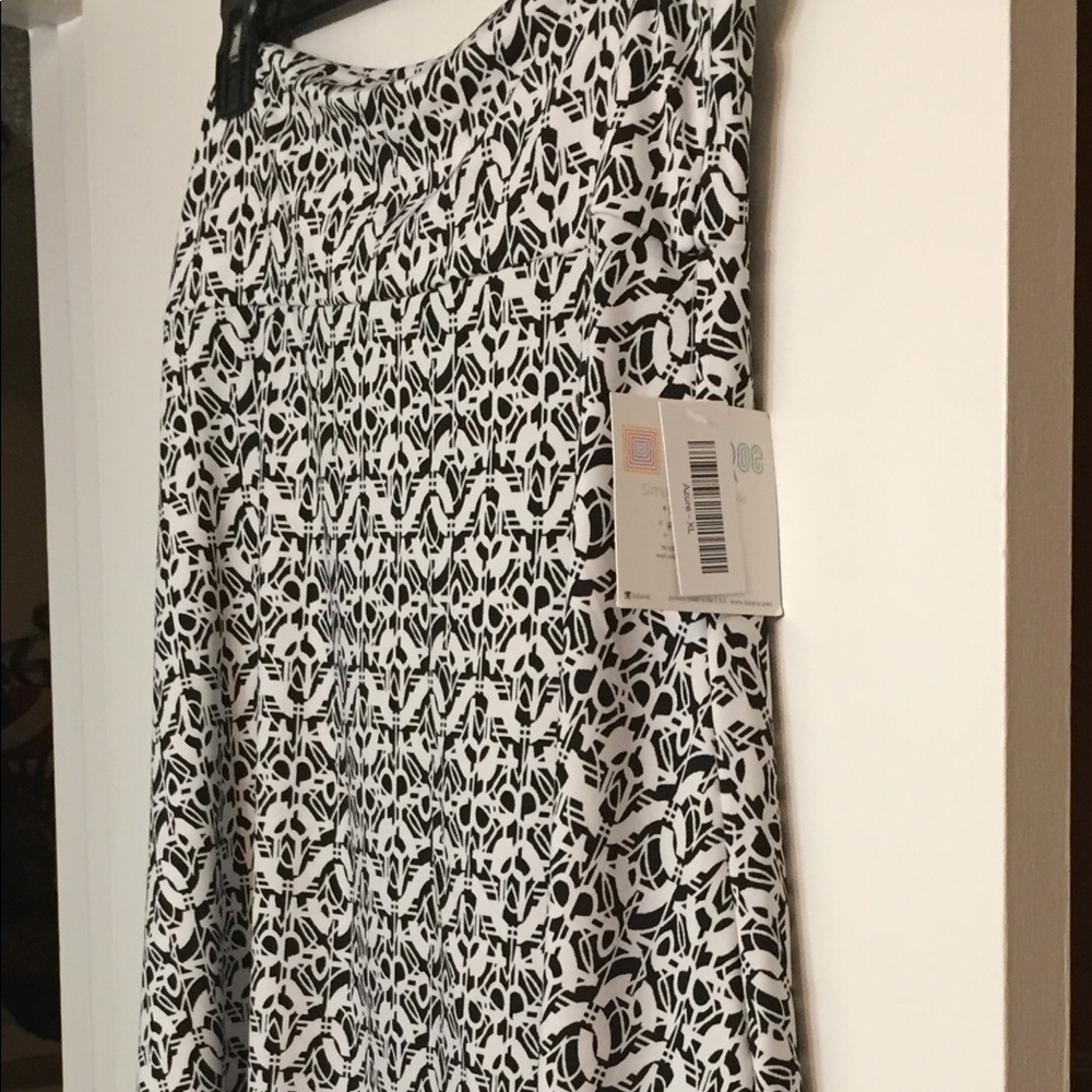 LuLaRoe Azure Skirt